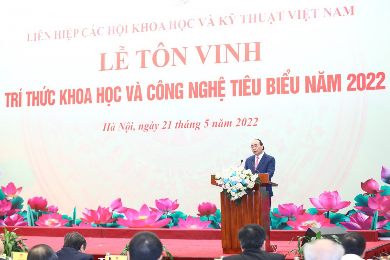 Chủ tịch nước Nguyễn Xuân Phúc phát biểu tại lễ vinh danh