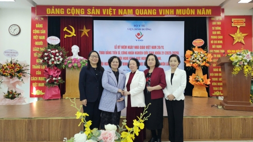 Viện trưởng Viện An toàn thực phẩm và Dinh dưỡng dự Hội thảo về dinh dưỡng do Viện Dinh dưỡng tổ chức